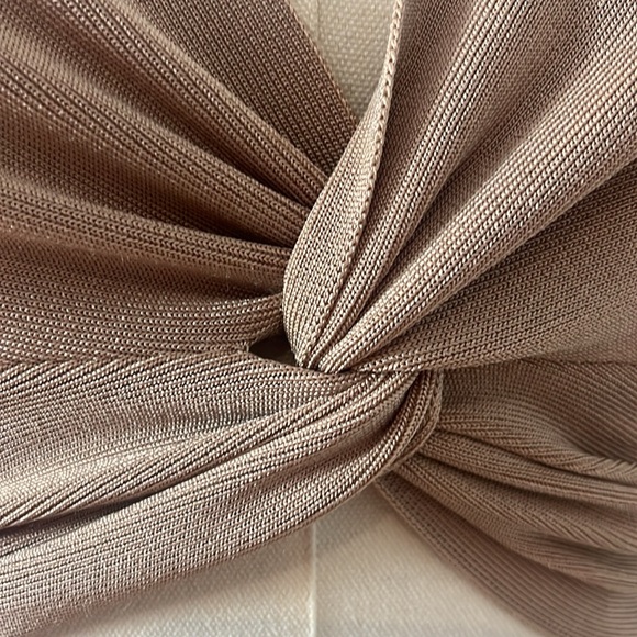 House of CB Giannelli Bandage Skirt and Matching Top - Picture 11 of 17